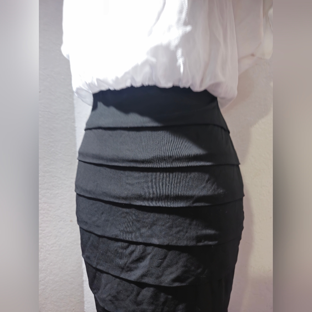 Sweet Storm Black And White Pencil Skirt Dress Womens Small Ruffle Top image 3